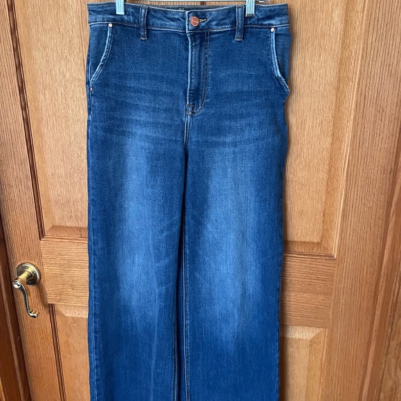 Risen, high rise Blue Wide-Leg Jeans - Picture 2 of 6